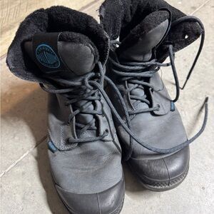 Palladium dark blue/Black Leather Boots